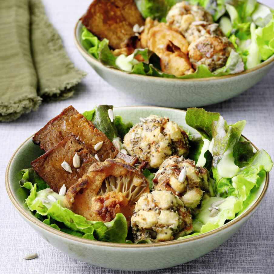 Laugenknödel-Bowl mit Austernpilzen Rezept | Küchengötter