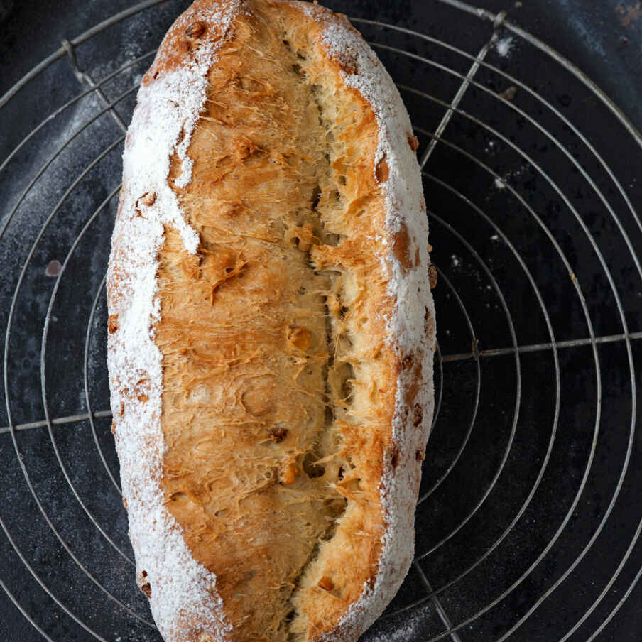 Buttermilch-Bananen-Brot Rezept | Küchengötter Buttermilch-Bananen-Brot Rezept | Küchengötter