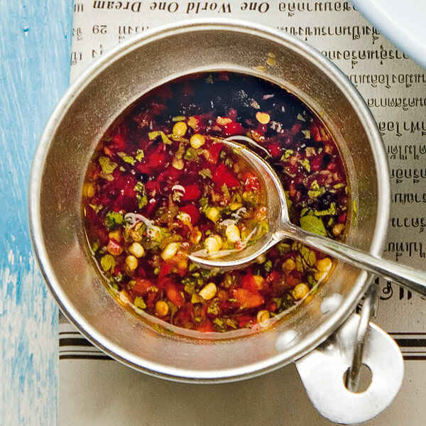 Scharfer Dip für gegrillten Tintenfisch (Nam Jim Pla Mük) Rezept ... Scharfer Dip für gegrillten Tintenfisch (Nam Jim Pla Mük) Rezept ...