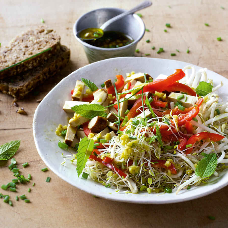 Sprossensalat mit Ingwer Rezept | Küchengötter
