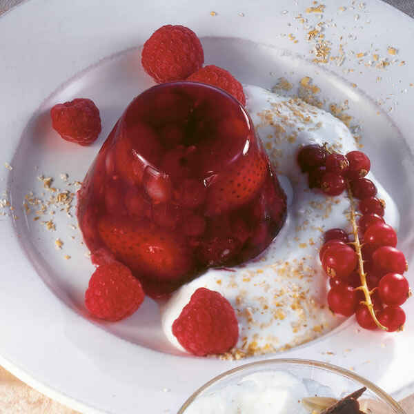 Rote Grütze mit Joghurtsauce Rezept | Küchengötter Rote Grütze mit Joghurtsauce Rezept | Küchengötter