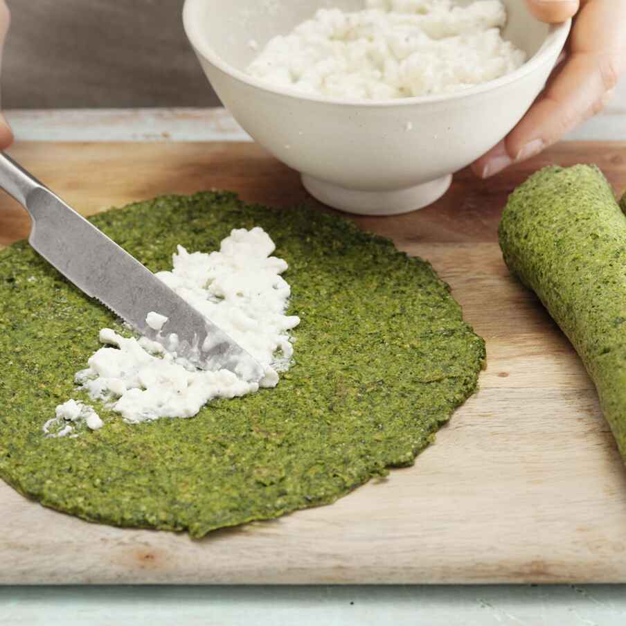 Spinat-Crêpes mit Käse Rezept (Low Carb) | Küchengötter Spinat-Crêpes mit Käse Rezept (Low Carb) | Küchengötter