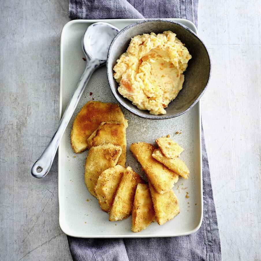 Sellerieschnitzel auf Kartoffel-Möhren-Püree Rezept | Küchengötter Sellerieschnitzel auf Kartoffel-Möhren-Püree Rezept | Küchengötter