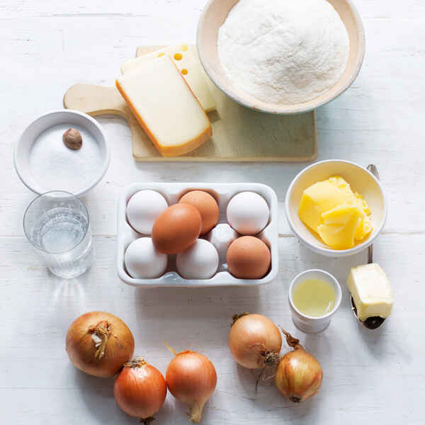 Käsespätzle mit Allgäuer Emmentaler Rezept | Küchengötter Käsespätzle mit Allgäuer Emmentaler Rezept | Küchengötter