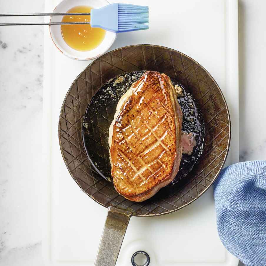 Honig-Entenbrust mit Mangokompott Rezept | Küchengötter