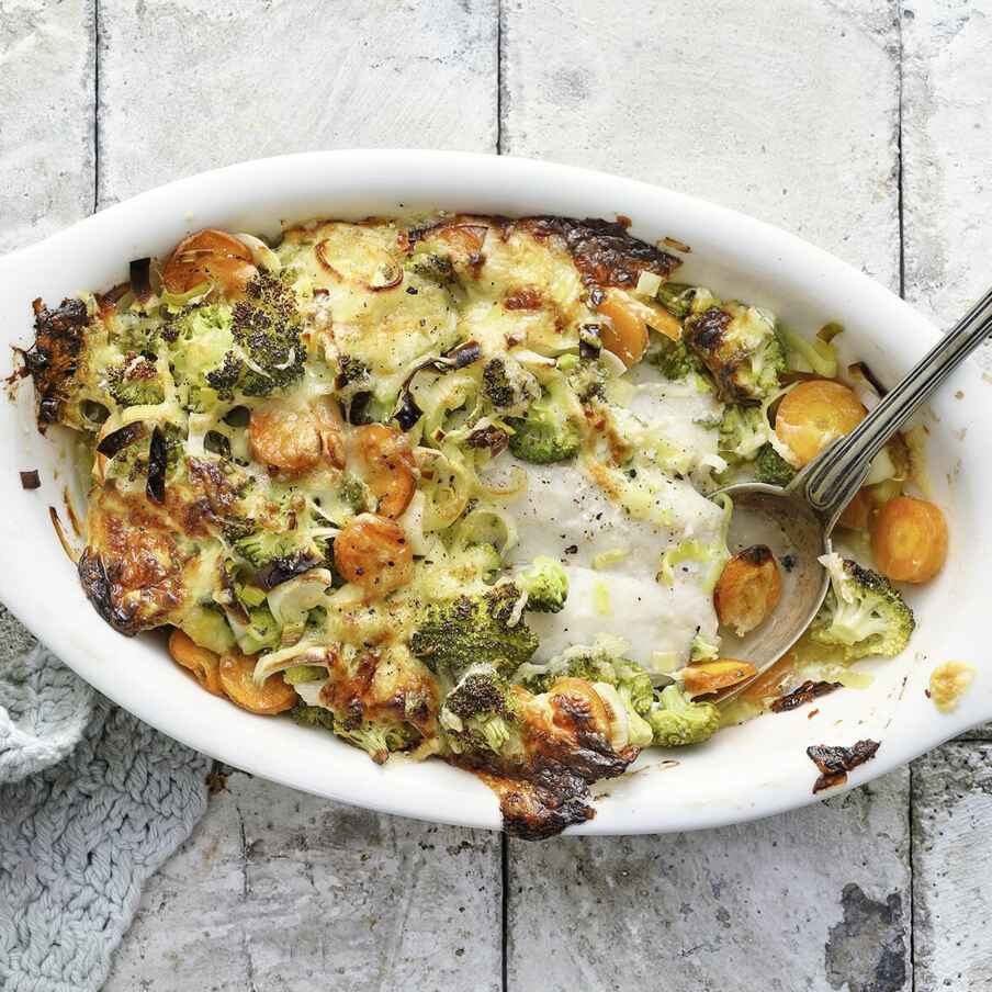 Fischauflauf mit Gemüse Rezept | Küchengötter Fischauflauf mit Gemüse Rezept | Küchengötter