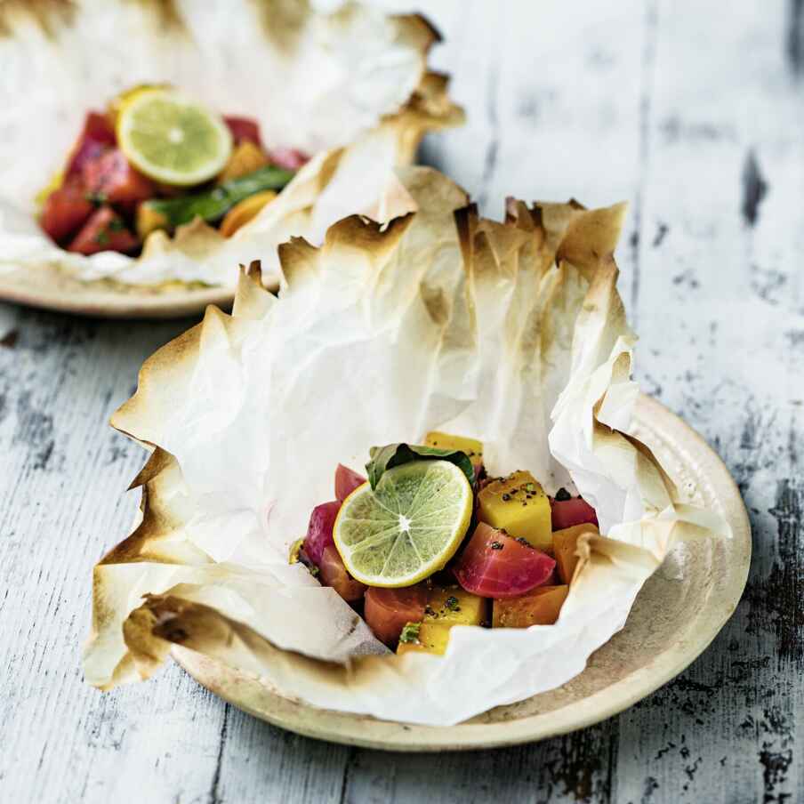 Bunte Beten mit Würzöl im Pergament Rezept | Küchengötter Bunte Beten mit Würzöl im Pergament Rezept | Küchengötter