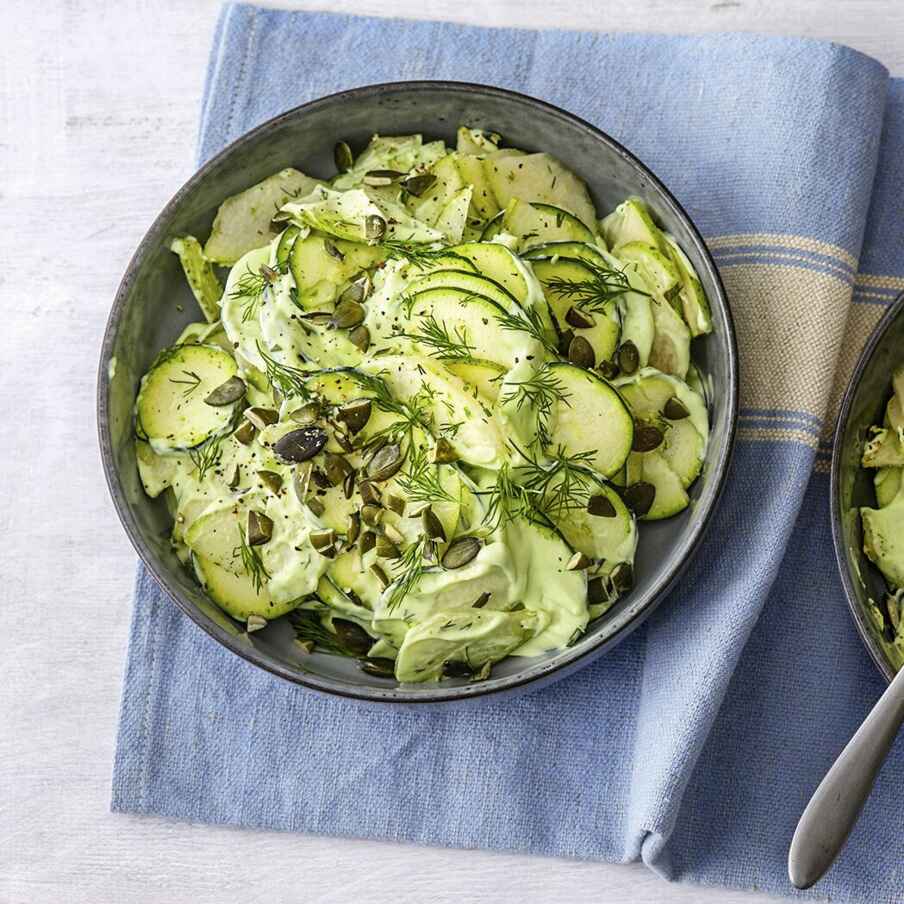 Zucchini-Birnen-Salat Rezept | Küchengötter Zucchini-Birnen-Salat Rezept | Küchengötter
