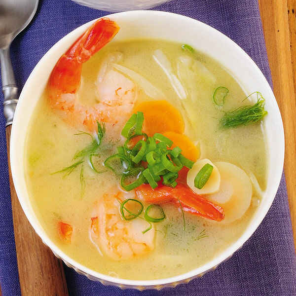 Schnelle Kokossuppe mit Garnelen Rezept | Küchengötter Schnelle Kokossuppe mit Garnelen Rezept | Küchengötter