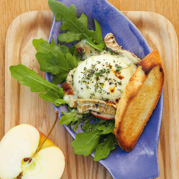 Überbackene Ziegenkäse-Äpfel Rezept | Küchengötter Überbackene Ziegenkäse-Äpfel Rezept | Küchengötter