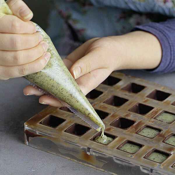 Honig-Mohn-Pralinen Rezept | Küchengötter Honig-Mohn-Pralinen Rezept | Küchengötter