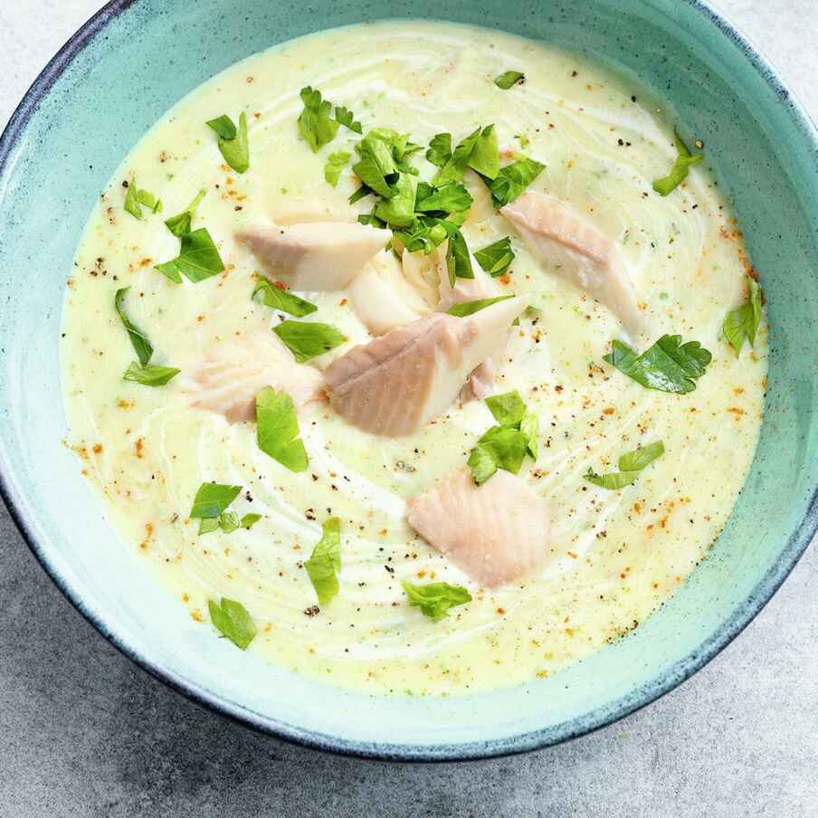 Petersiliensuppe mit Forelle Rezept | Küchengötter Petersiliensuppe mit Forelle Rezept | Küchengötter