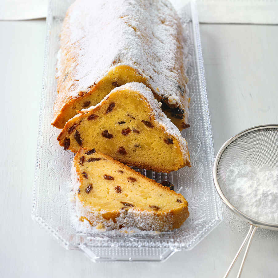 Glutenfreier Stollen Rezept mit Rum und Rosinen | Küchengötter