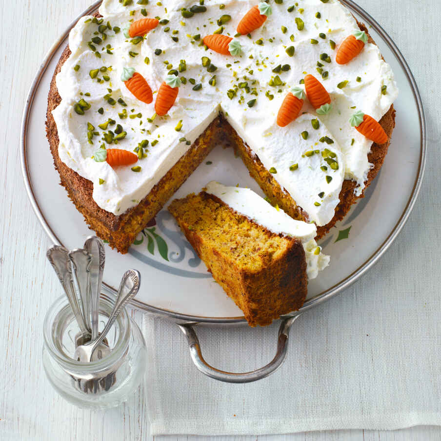 Möhrentorte mit Limettencreme Rezept | Küchengötter Möhrentorte mit Limettencreme Rezept | Küchengötter