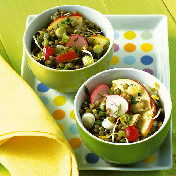 Vegetarischer lauwarmer Linsensalat Rezept | Küchengötter Vegetarischer lauwarmer Linsensalat Rezept | Küchengötter