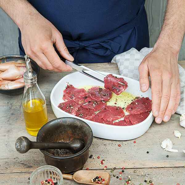 Pfefferfilet mit Thymianbutter Rezept | Küchengötter