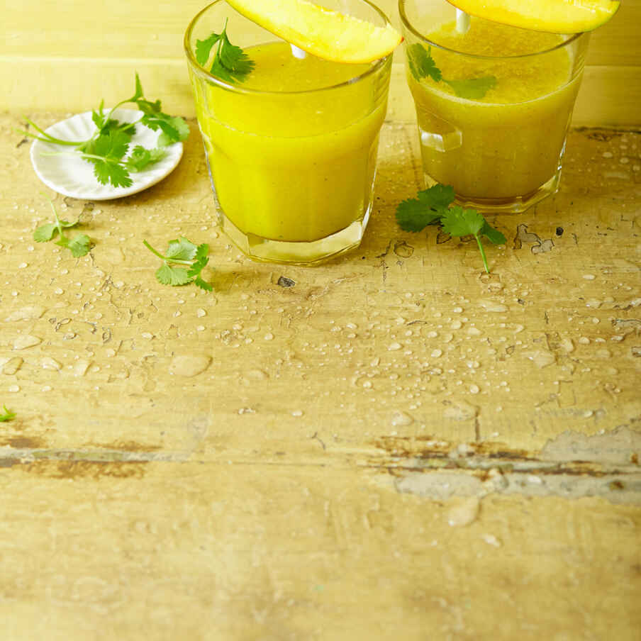 Mango-Koriander-Smoothie Rezept | Küchengötter