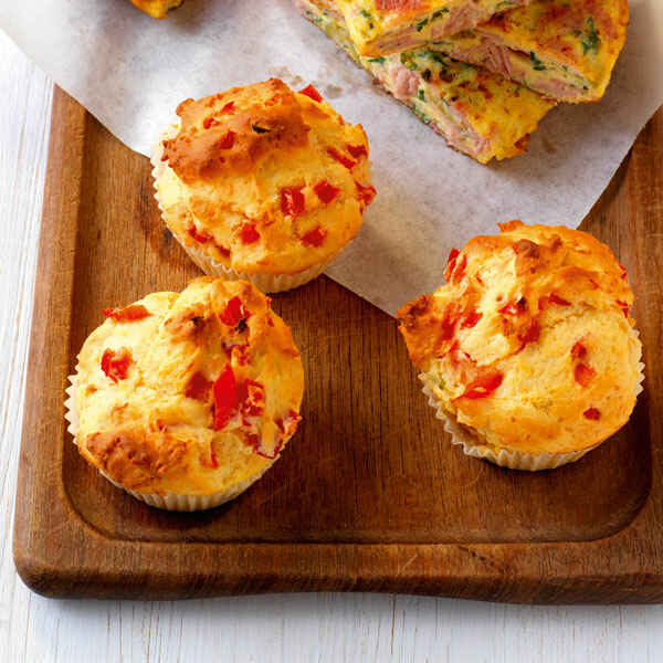 Scharfe Käsemuffins mit Rosmarin Rezept | Küchengötter Scharfe Käsemuffins mit Rosmarin Rezept | Küchengötter