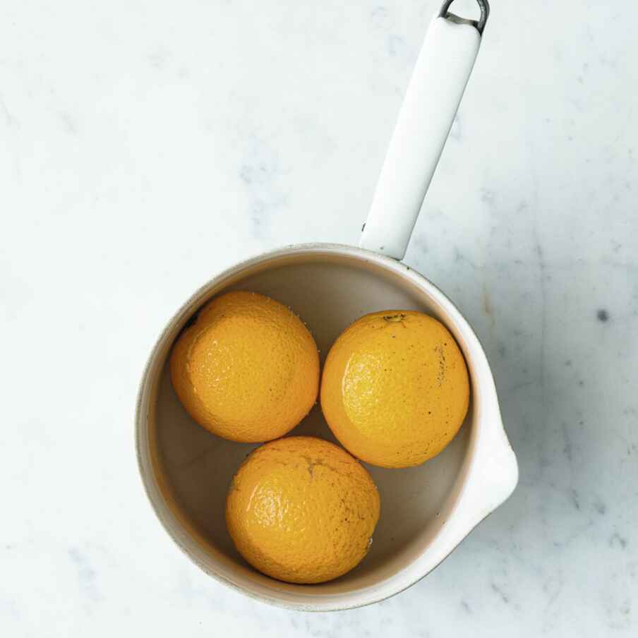 Orientalischer Orangenkuchen Rezept | Küchengötter Orientalischer Orangenkuchen Rezept | Küchengötter