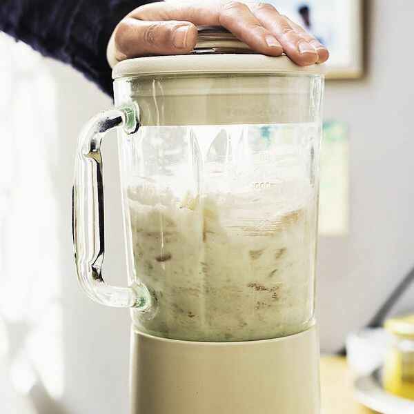 Zarte Hechtklößchen in Dillsauce Rezept | Küchengötter Zarte Hechtklößchen in Dillsauce Rezept | Küchengötter