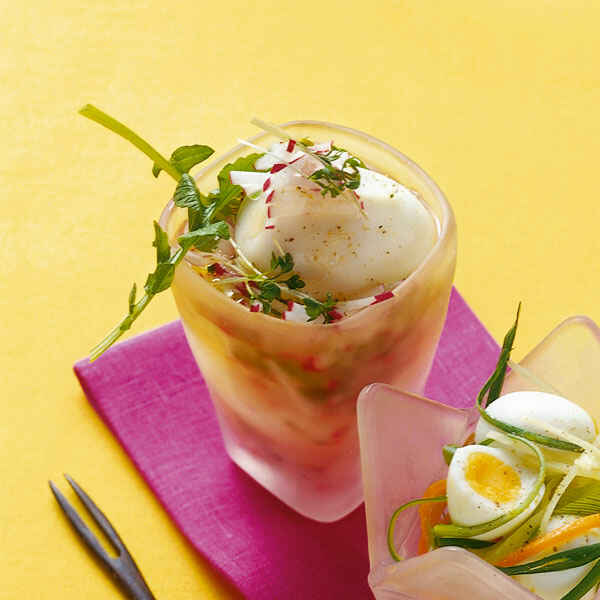 Eier im Glas mit Radieschen Rezept | Küchengötter