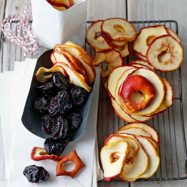 Getrocknete Äpfel oder Zwetschgen aus dem Dörrgerät Rezept | Küchengötter