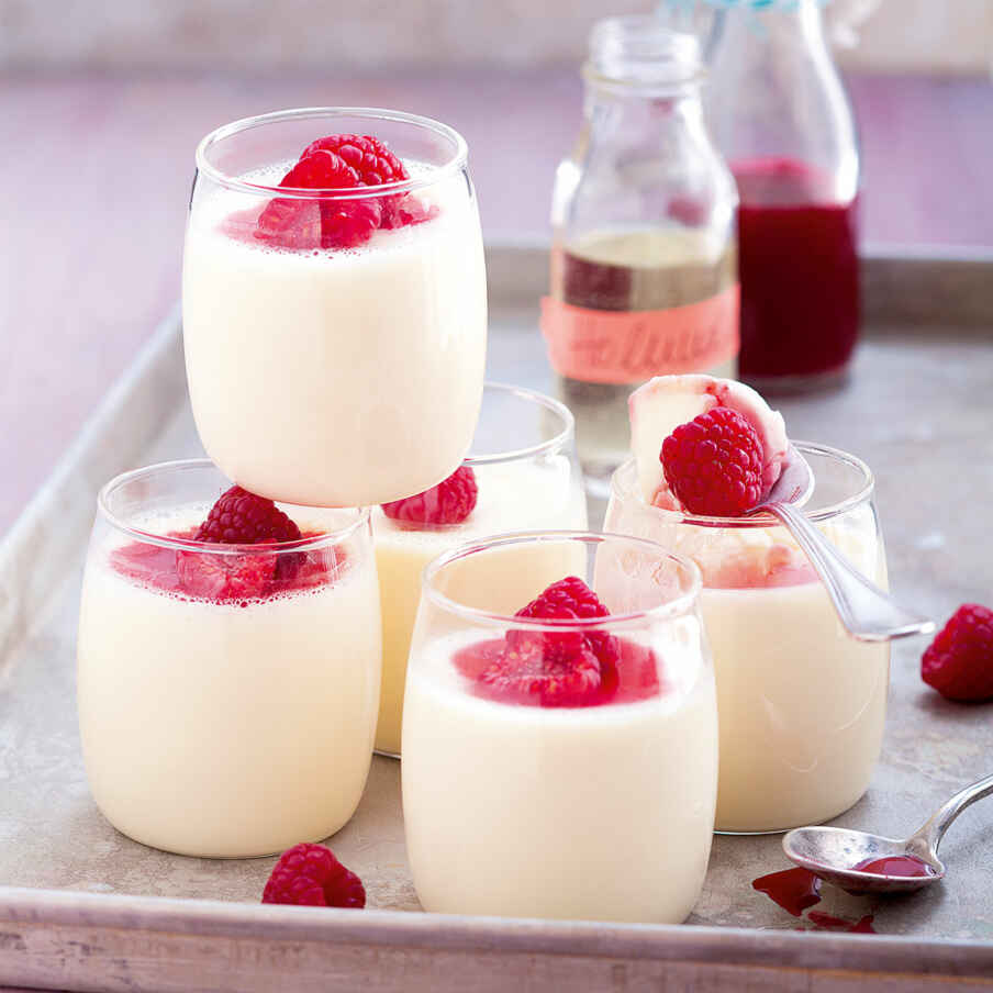 Holunderblüten-Panna-Cotta Rezept | Küchengötter Holunderblüten-Panna-Cotta Rezept | Küchengötter