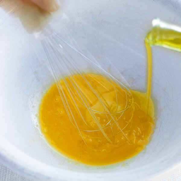 Safran-Blumenkohl-Salat mit Ei Rezept | Küchengötter Safran-Blumenkohl-Salat mit Ei Rezept | Küchengötter