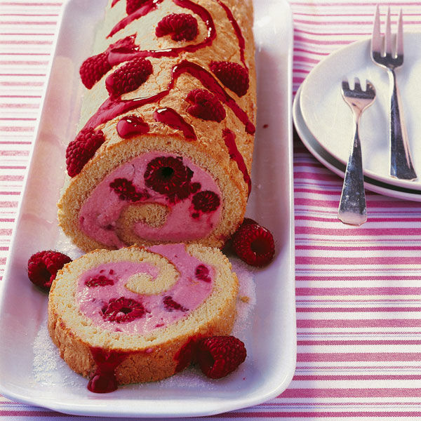 Himbeer Biskuitrolle Rezept Kuchengotter