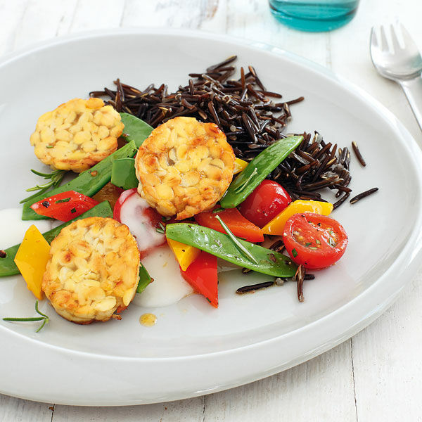 Vegane Tempeh Pfanne Mit Mandelsahne Rezept Kuchengotter