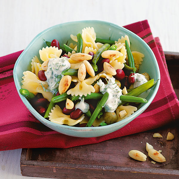 Bohnen Nudel Salat Mit Joghurtdressing Rezept Kuchengotter 