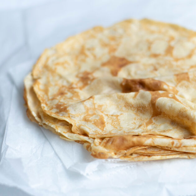 Crêpes – französische, hauchdünne Pfannkuchen