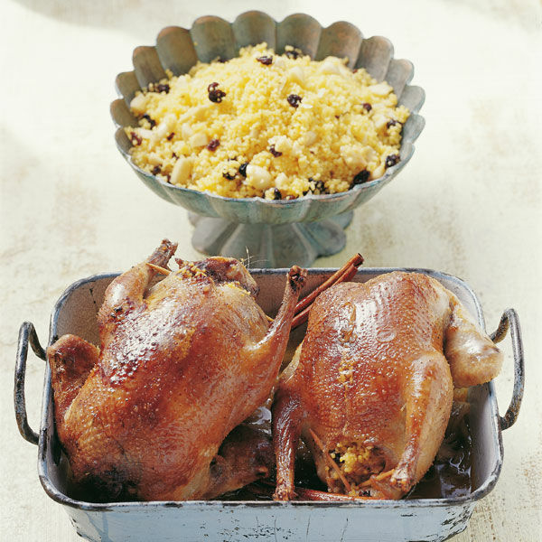 Taube Mit Couscous Mandel Fullung Rezept Kuchengotter