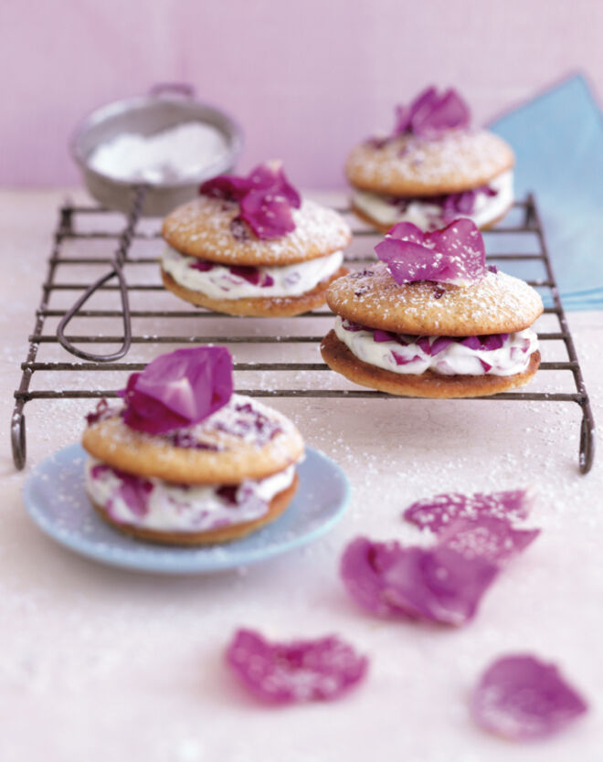 Rosen-Whoopies