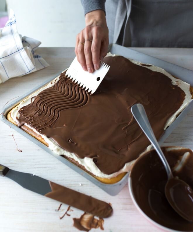 Kuchen Unterseite Rezepte Garnierkamm