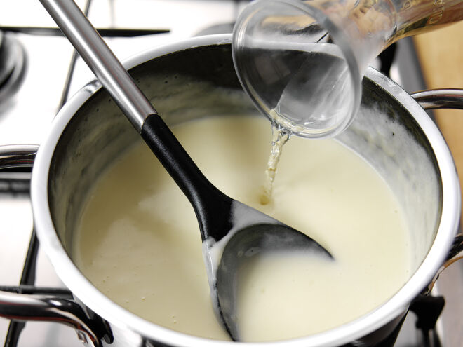 Grundrezept Käsefondue Step 2 Grundrezept Käsefondue Step 2