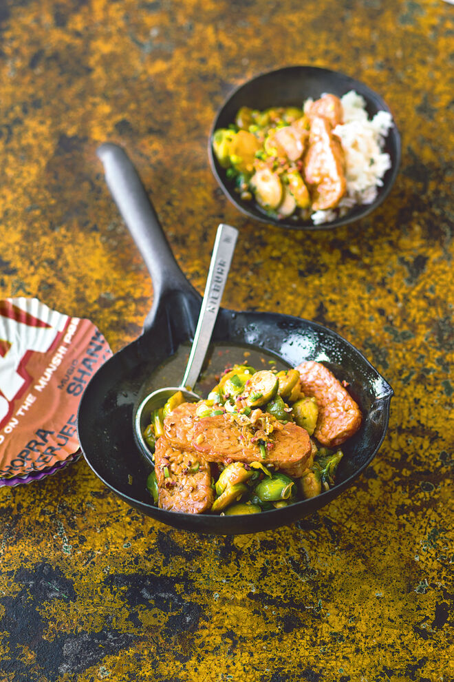 Rosenkohl-Tempeh-Wok Rosenkohl-Tempeh-Wok