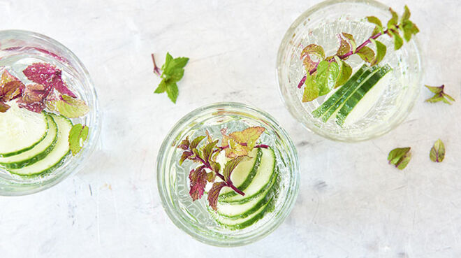 Heißhunger stoppen Wasser trinken Heißhunger stoppen Wasser trinken