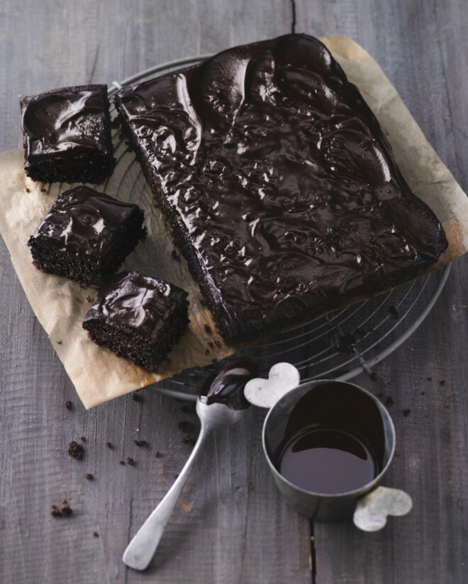 Fudge Brownies mit Quinoa und Schokoglasur Fudge Brownies mit Quinoa und Schokoglasur