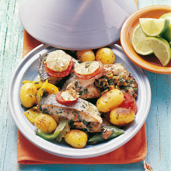 Tajine von der Goldbrasse Tajine von der Goldbrasse