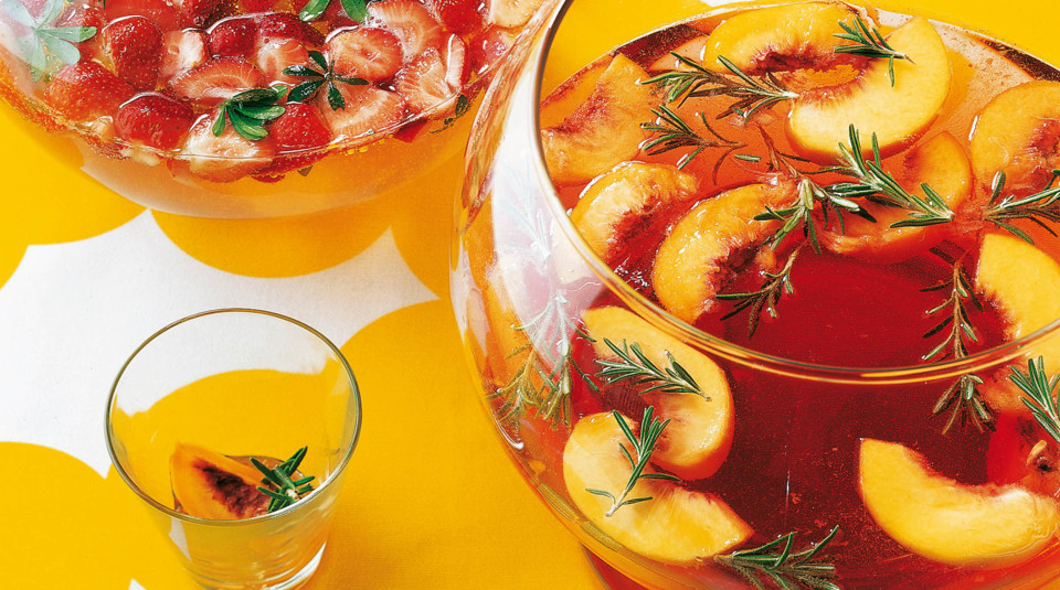 Die besten Bowle-Rezepte | Küchengötter Die besten Bowle-Rezepte | Küchengötter