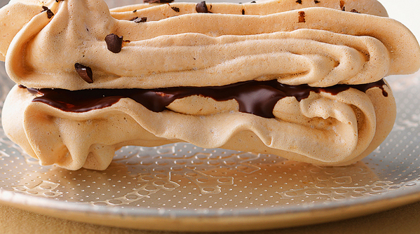 Éclairs Rezepte | Liebesknochen | Brandteig | Küchengötter Éclairs Rezepte | Liebesknochen | Brandteig | Küchengötter