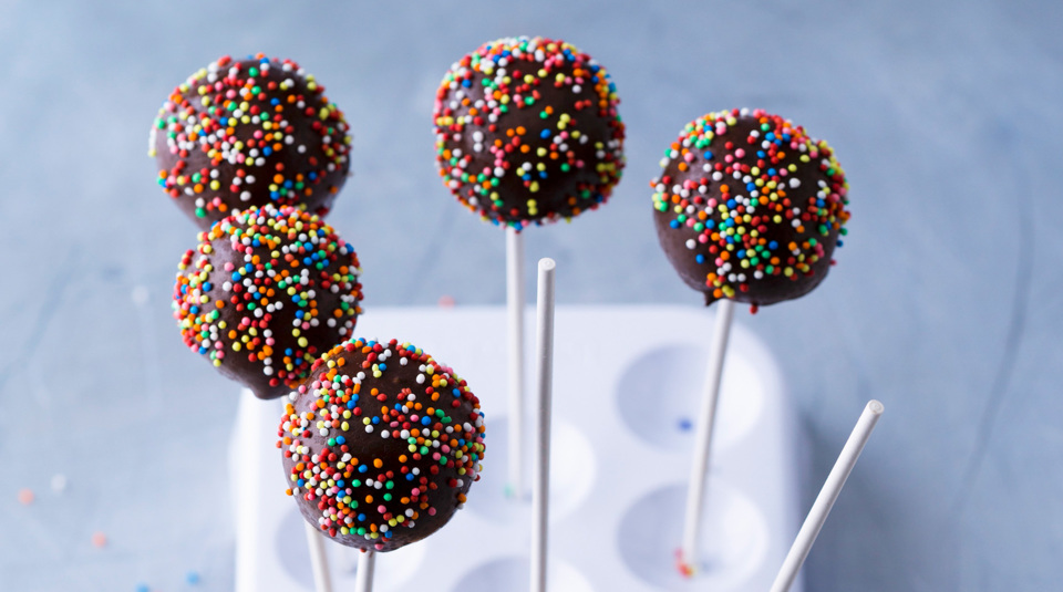 Cake-Pops selber machen: Rezepte, Tipps & Ideen | Küchengötter Cake-Pops selber machen: Rezepte, Tipps & Ideen | Küchengötter