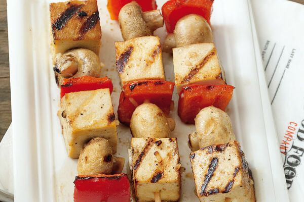 Paprika-Tofu-Spieße