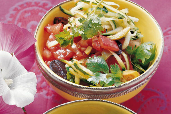 36 Rezeptideen für Zucchinisalate | Küchengötter 36 Rezeptideen für Zucchinisalate | Küchengötter