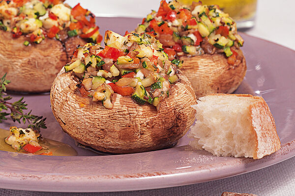 19 Rezepte für gefüllte Champignons | Küchengötter 19 Rezepte für gefüllte Champignons | Küchengötter