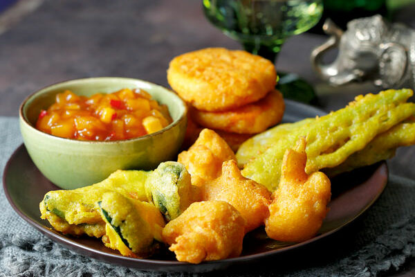 Indisch kochen: 55 Rezepte für kalte und warme Vorspeisen aus Indien ... Indisch kochen: 55 Rezepte für kalte und warme Vorspeisen aus Indien ...