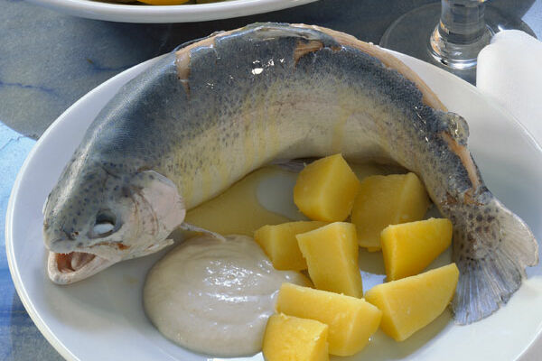 Forelle blau: Die besten Rezepte für den Fisch-Klassiker | Küchengötter