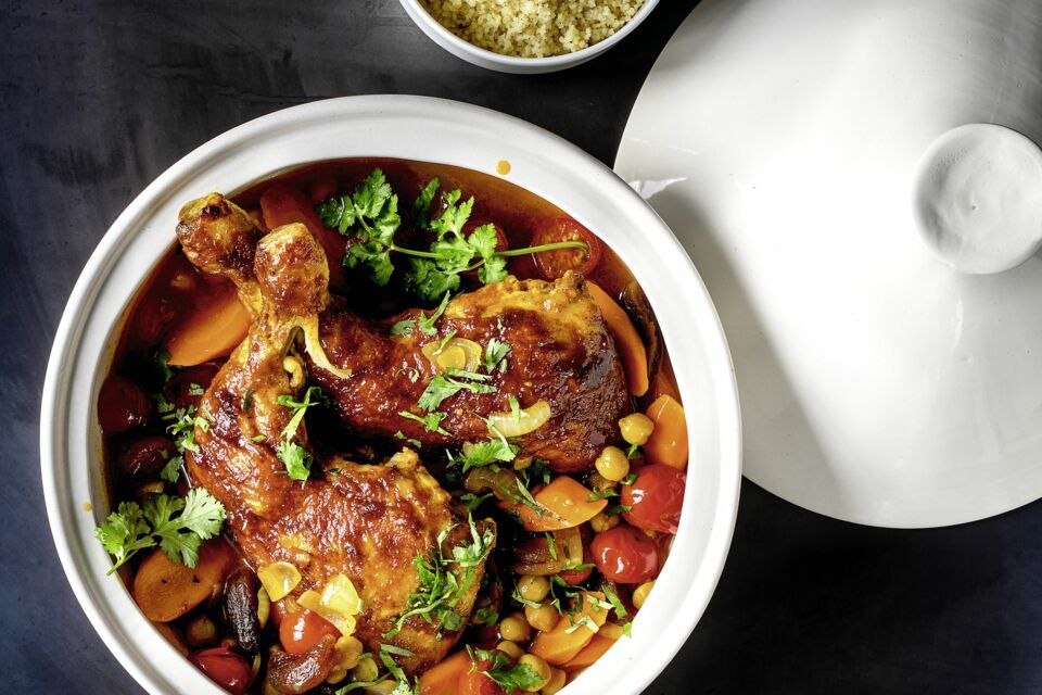 Tajine Rezepte - Die besten Gerichte aus dem Schmortopf | Küchengötter Tajine Rezepte - Die besten Gerichte aus dem Schmortopf | Küchengötter