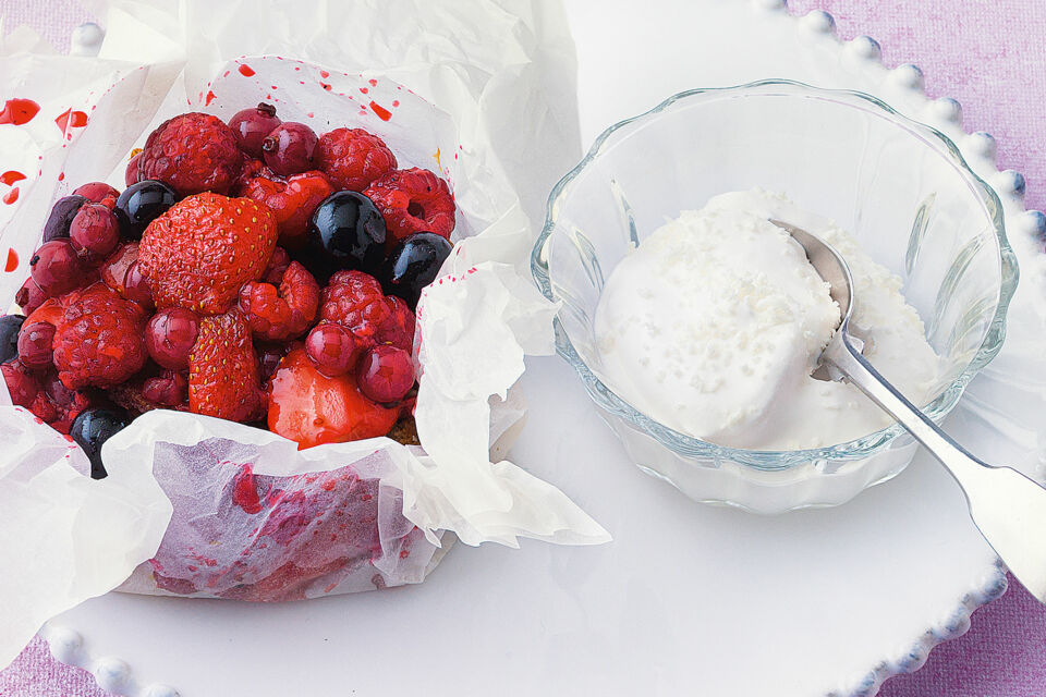 Beeren – Rezepte, Tipps &amp; Ideen für Erdbeeren, Himbeeren und Co ...